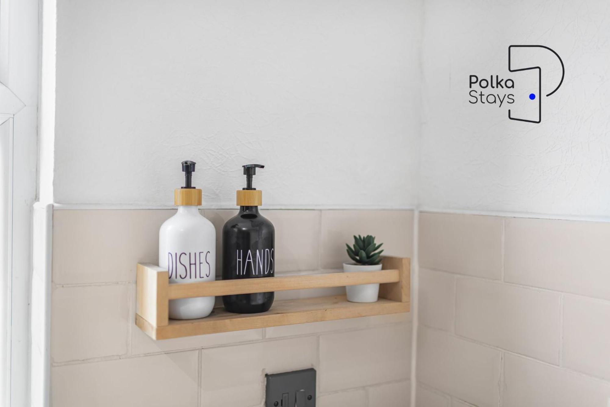 Polkadot Winter Gardens - Large Modern Apartments In Blackpool By Polkastays 外观 照片