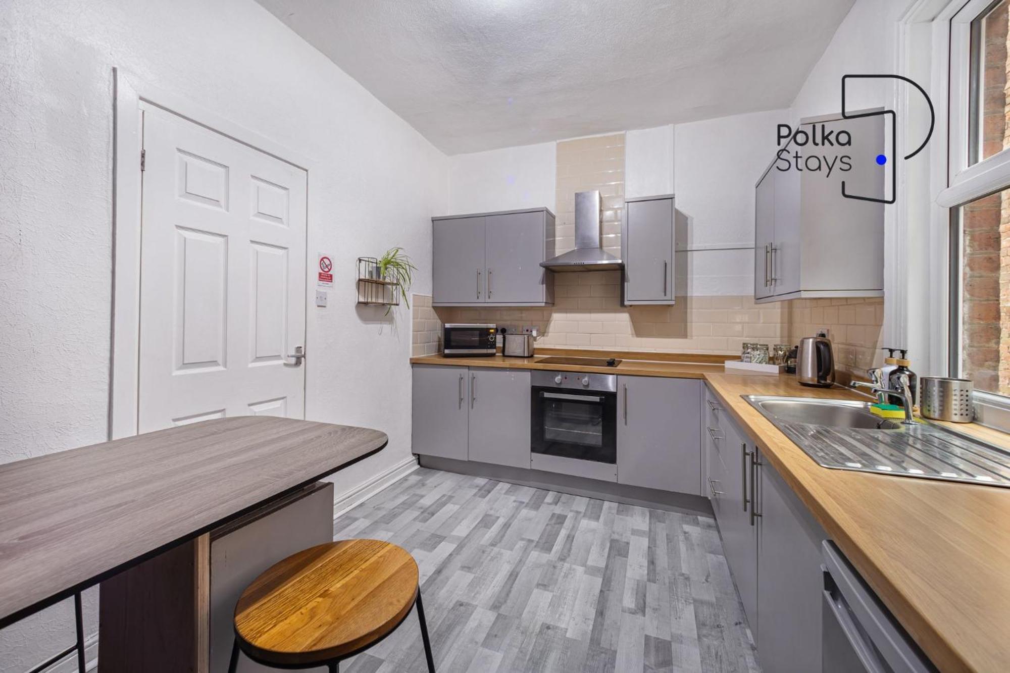 Polkadot Winter Gardens - Large Modern Apartments In Blackpool By Polkastays 外观 照片